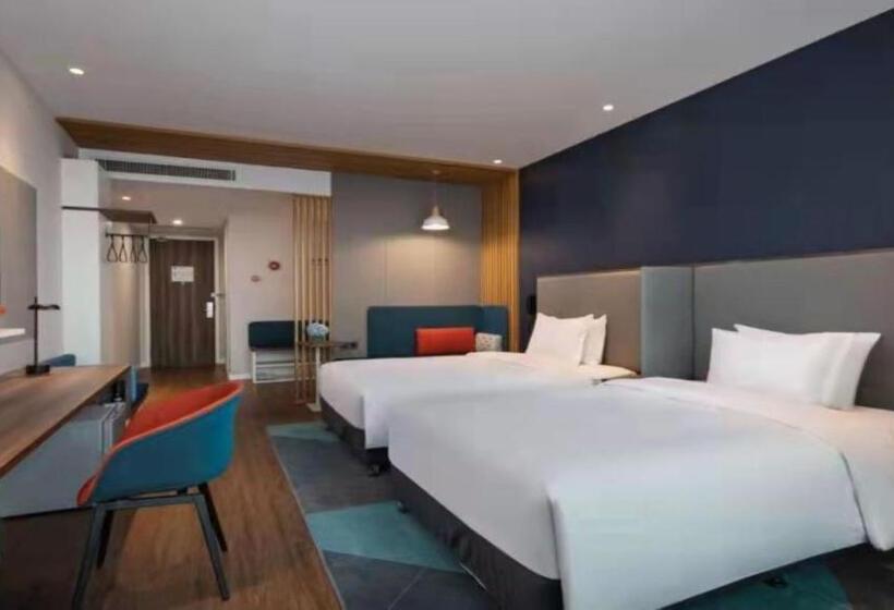 Отель Holiday Inn & Suites Langfang New Chaoyang, An Ihg