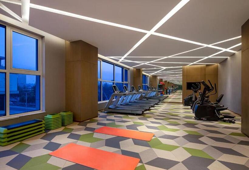 Отель Holiday Inn & Suites Langfang New Chaoyang, An Ihg