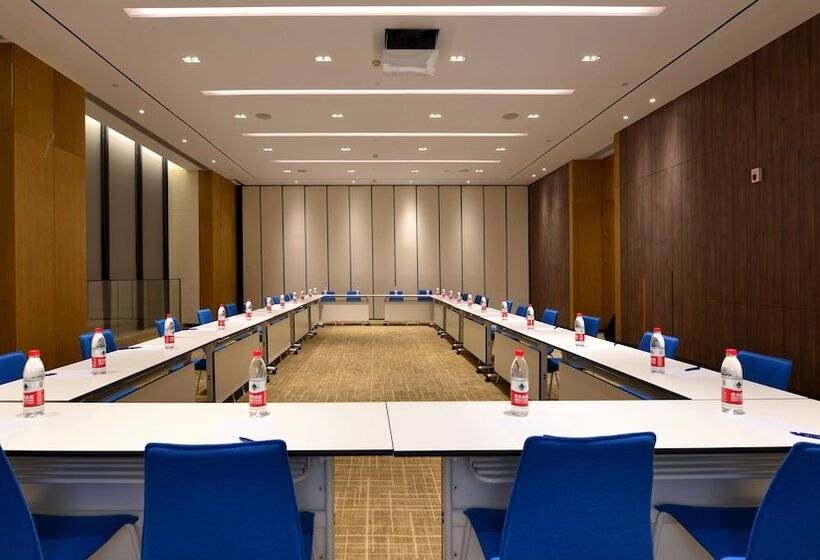 호텔 Holiday Inn Express Luanchuan, An Ihg