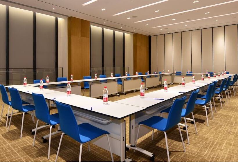 호텔 Holiday Inn Express Luanchuan, An Ihg