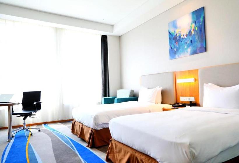 호텔 Holiday Inn Express Luoyang Xiyuan