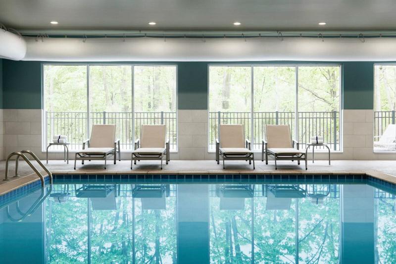 בית מלון כפרי Holiday Inn Express   Mccook, An Ihg