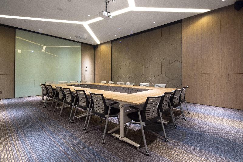 فندق Holiday Inn Express Qidong Downtown