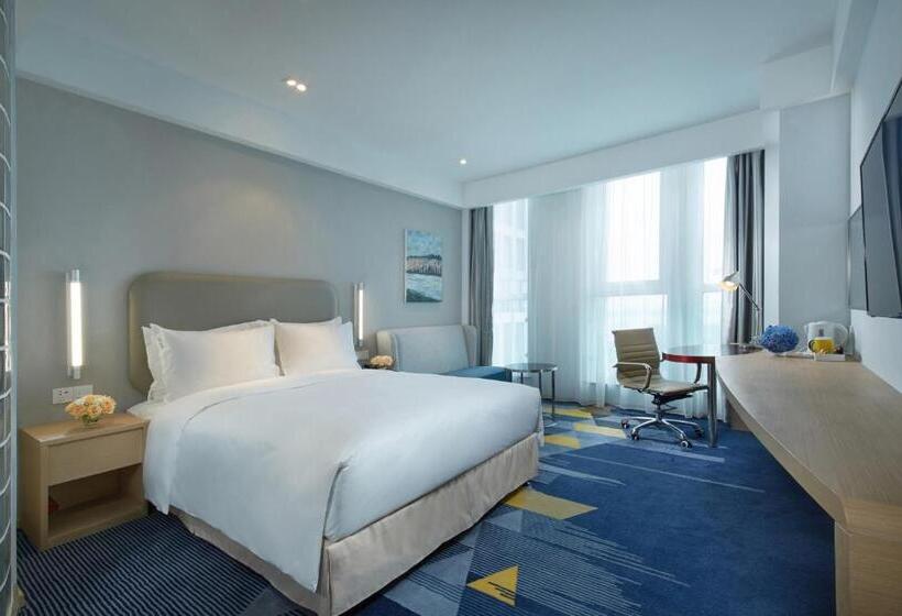 هتل Holiday Inn Express   Qingdao West Coast, An Ihg