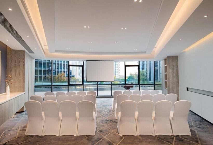 호텔 Holiday Inn   Nanjing South Station, An Ihg