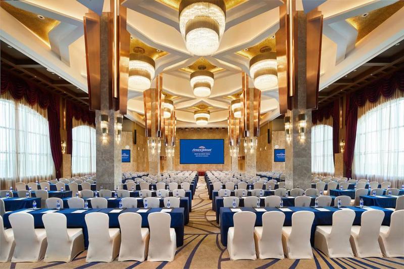 هتل Howard Johnson Dream Sea Resort Weihai