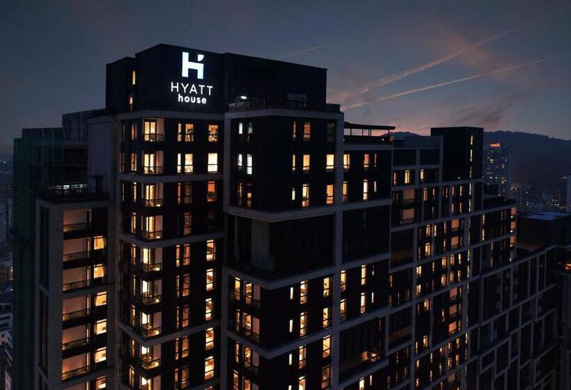 Отель Hyatt House Kuala Lumpur, Mont Kiara