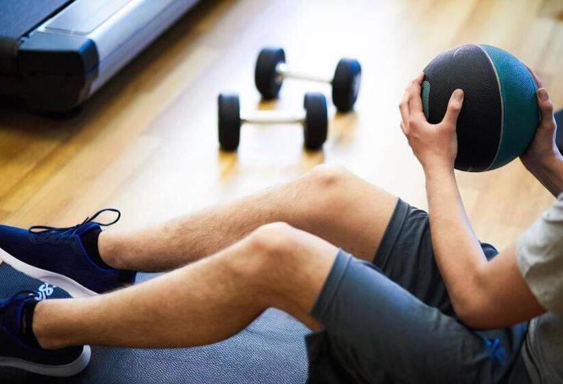 Отель Hyatt House Kuala Lumpur, Mont Kiara