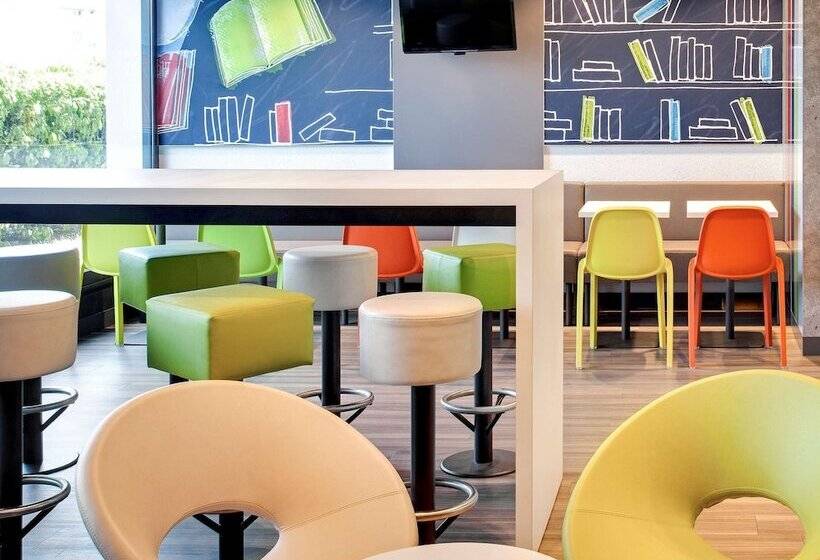 בית מלון כפרי Ibis Budget Clermont Ferrand Centre Montferrand