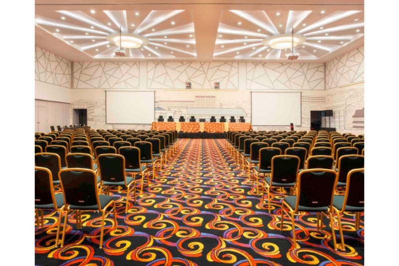 هتل Ibis Pontianak City Center