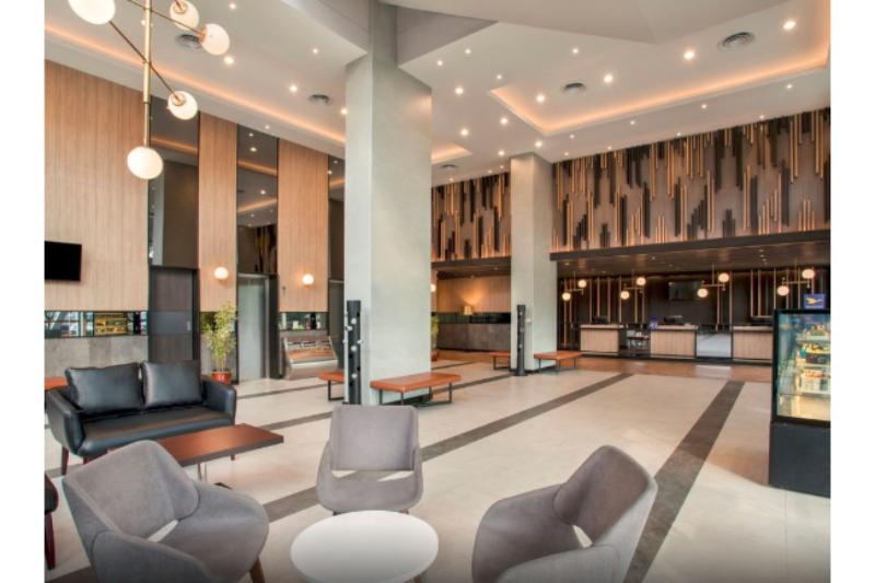 هتل Ibis Pontianak City Center