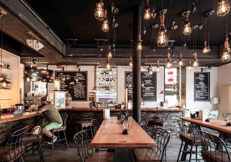 酒店 Ibis Styles Lausanne Center Mad House