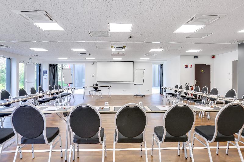 ホテル The Originals City, Hôtel Caen Mémorial