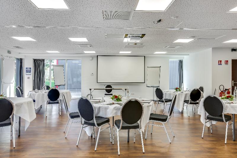 ホテル The Originals City, Hôtel Caen Mémorial