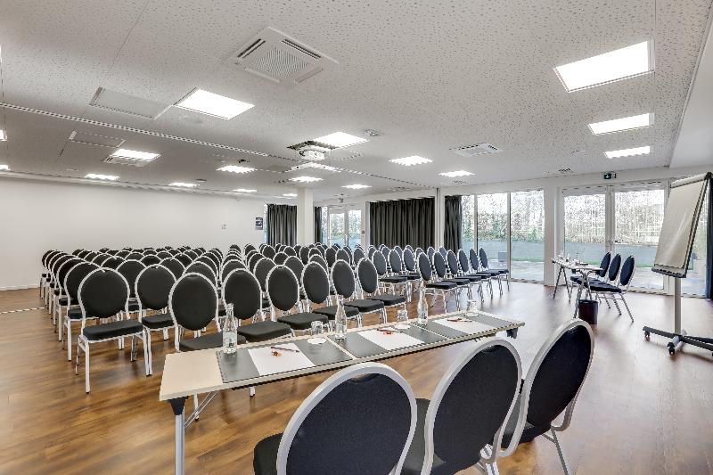 ホテル The Originals City, Hôtel Caen Mémorial