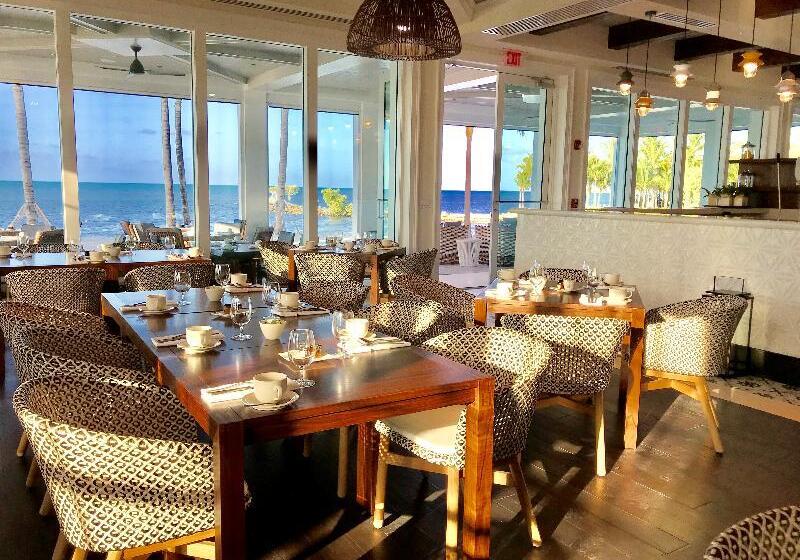 ホテル Isla Bella Beach Resort & Spa