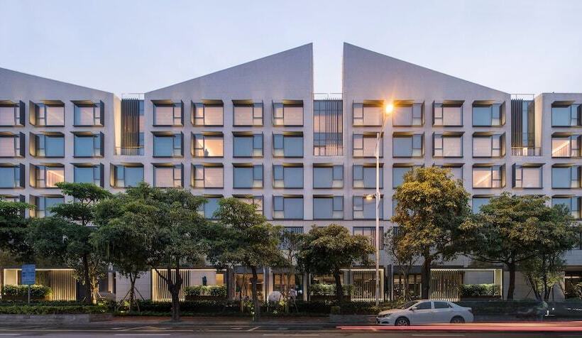 Joyze Hotel Xiamen, Curio Collection By Hilton