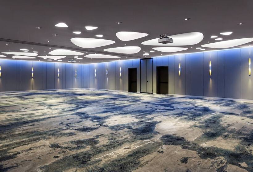 ホテル Jw Marriott Edmonton Ice District