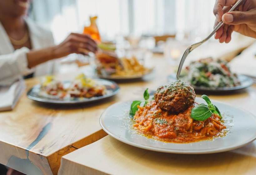 ホテル Jw Marriott Edmonton Ice District