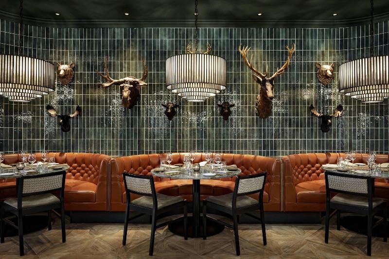 ホテル Jw Marriott Edmonton Ice District