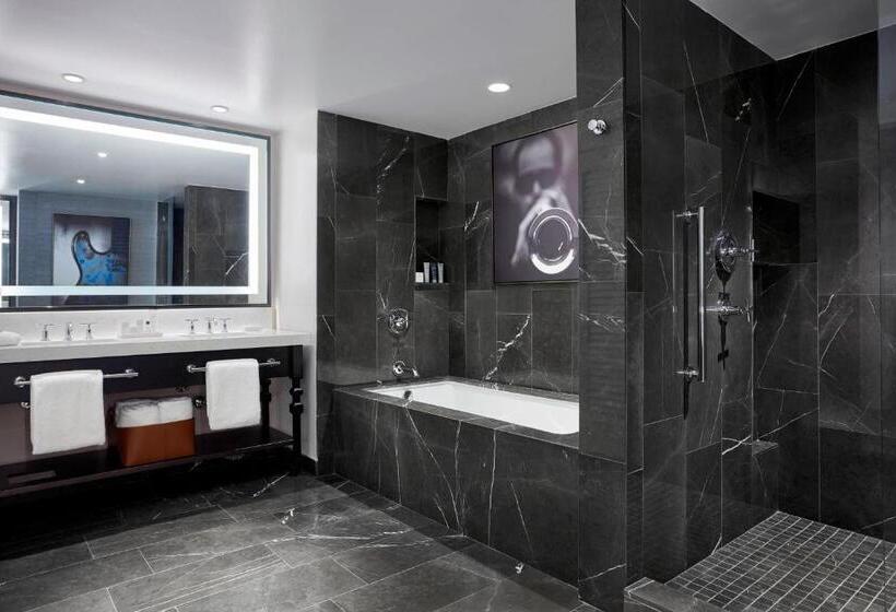 هتل Jw Marriott Nashville