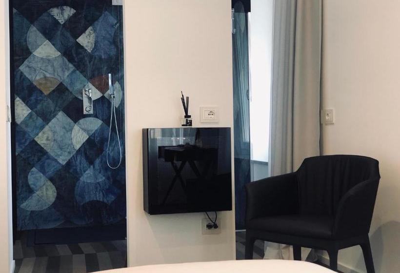 Wallure   Tickled Hotel & Wellness