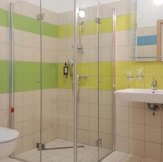 هتل Lavender Oleander Resort