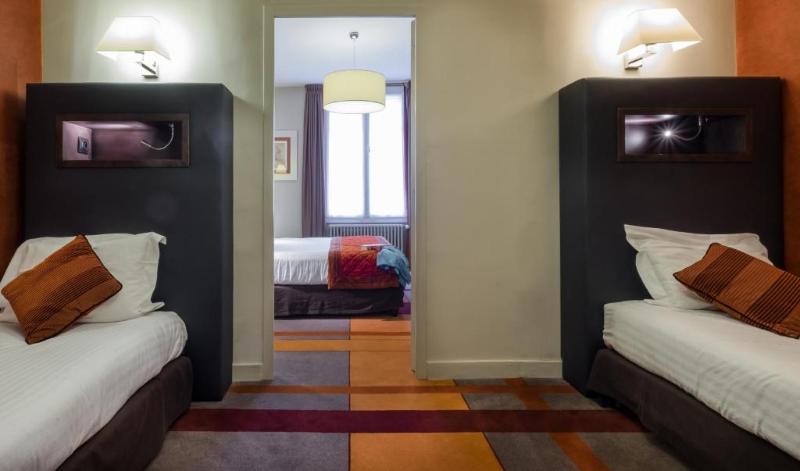 Le Lion D Or Logis Hotels Hotel 2 étoiles Et Restaurant