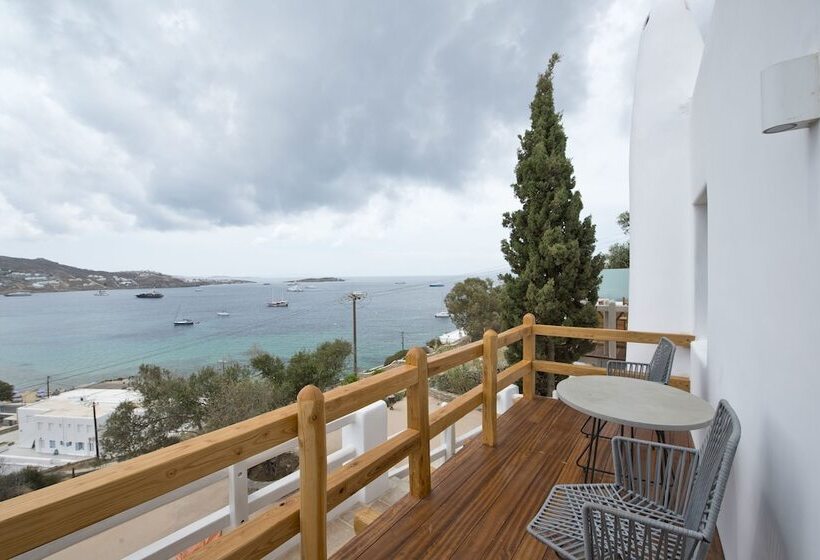 هتل Legacy Suites