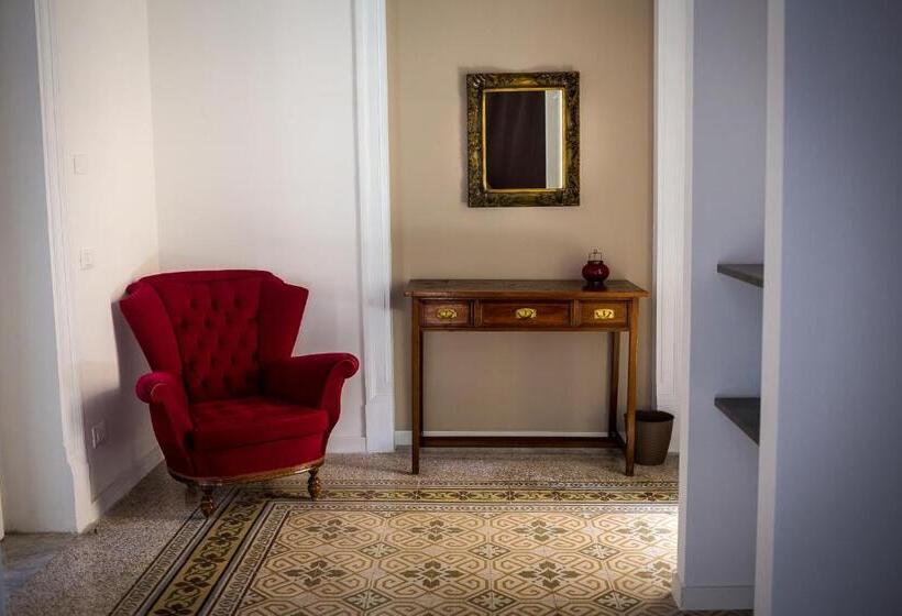 酒店 Liberty Suites