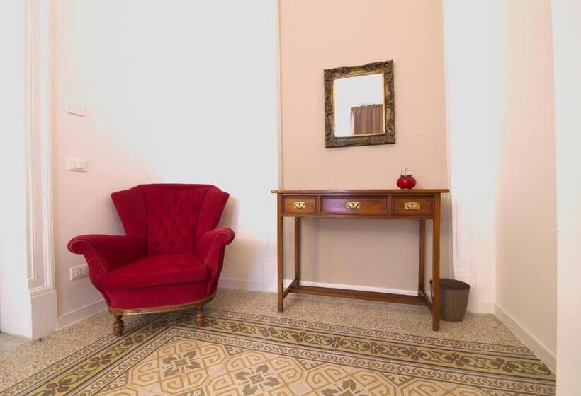 酒店 Liberty Suites