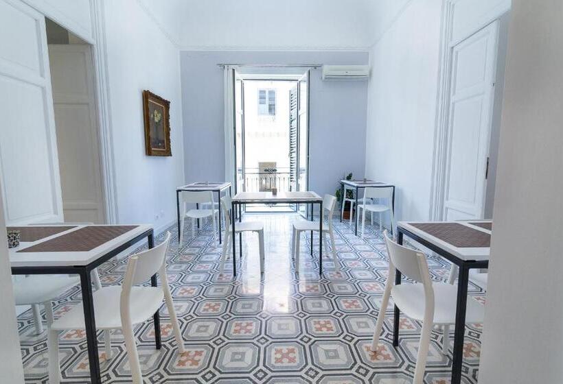 酒店 Liberty Suites