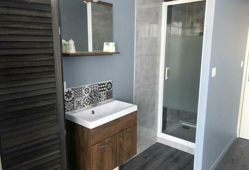 בית מלון כפרי Hôtel L Embarcadère