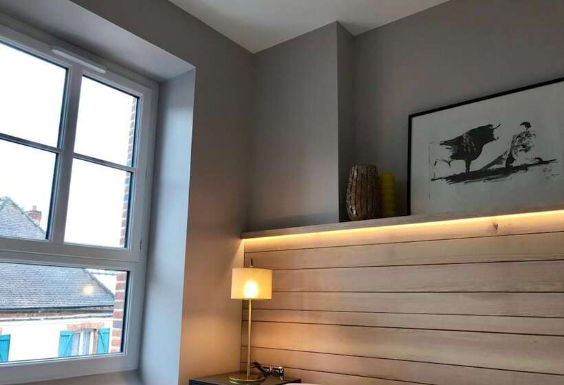 Logis Hotel Restaurant Le Relais D Aligre