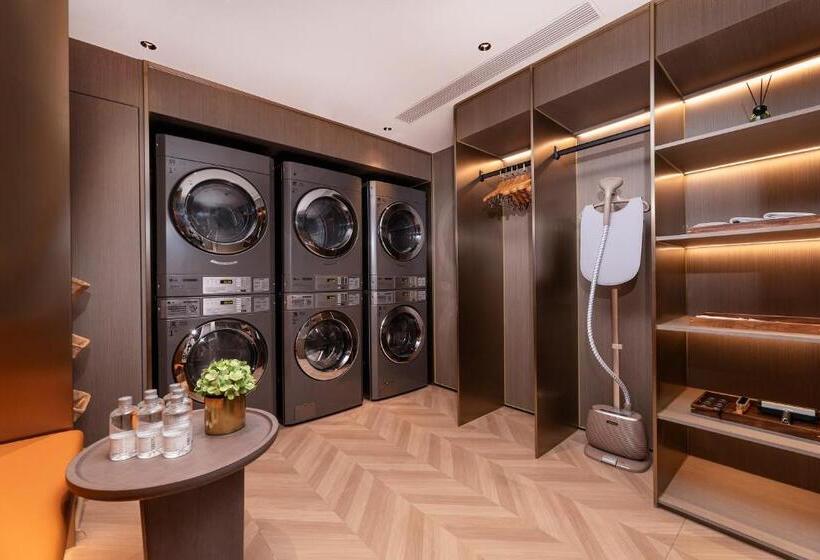 Отель Maxx By Steigenberger Guangzhou Zhujiang New Town Free Shuttle Bus To Canton Fair Complex During C