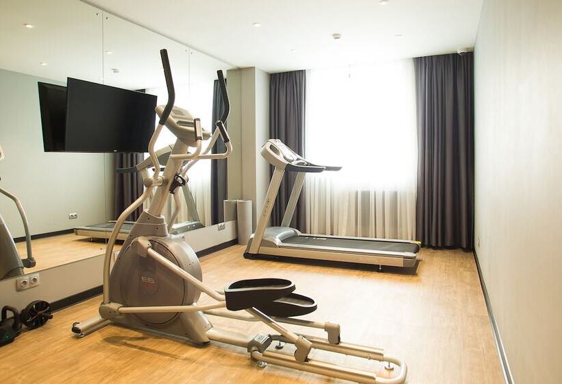 فندق Mercure Nizhny Novgorod Center