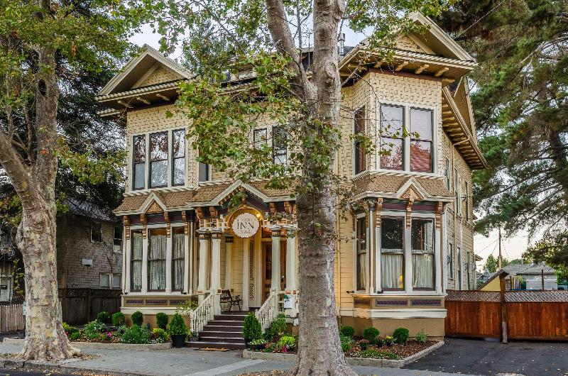 Napa Valley, Ascend Hotel Collection