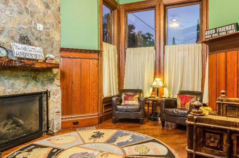 Napa Valley, Ascend Hotel Collection