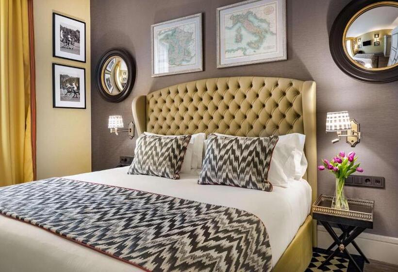 هتل NH Collection Colón Valencia