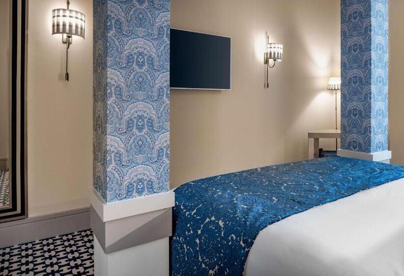 هتل NH Collection Colón Valencia