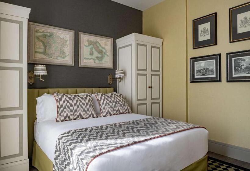 هتل NH Collection Colón Valencia