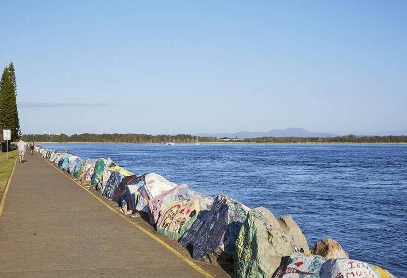 هتل Nrma Port Macquarie Breakwall Holiday Park