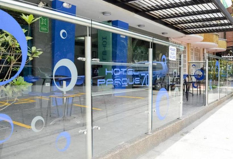 فندق Parque 70