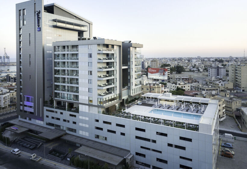 Radisson Blu Hotel, Larnaca