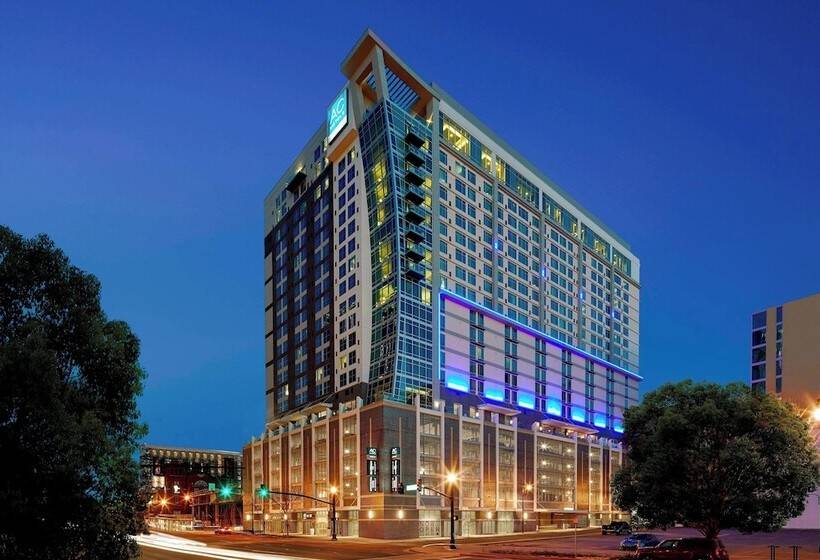 호텔 Residence Inn by Marriott Nashville Downtown/Convention Center