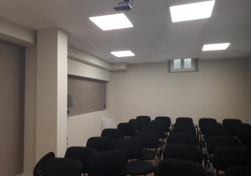 Отель Resort Limax Acis