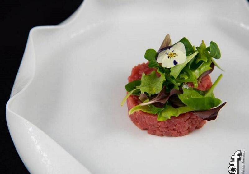 Отель Resort Limax Acis