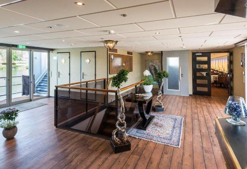 בית מלון כפרי River Bär