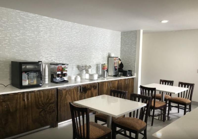 酒店 Rodeway Inn South