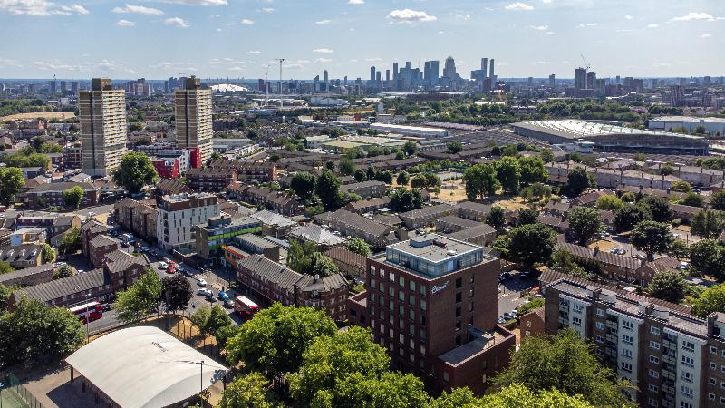 酒店 Roomzzz London Stratford